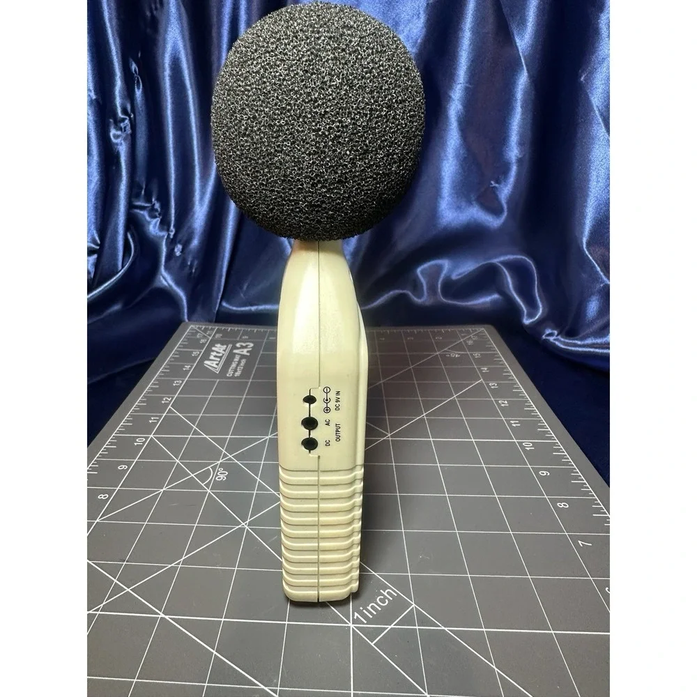 BENETECH GM1358 Digital Sound Level Meter Noise Tester 30-130db Tested/Working